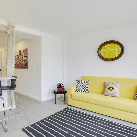 Designer Flats In Lapa *