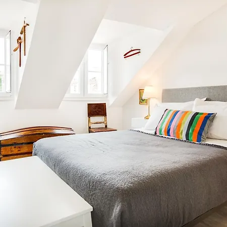 Designer Flats In Lapa Lisboa